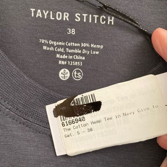 Taylor Stitch The Cotton Hemp Tee Mens S crewneck in Give to Get Navy Blue NEW - Picture 5 of 5